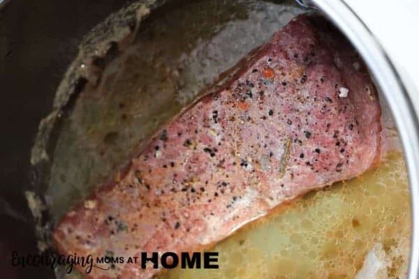 Image: How to cook corned beef in an Instant Pot: The brine.