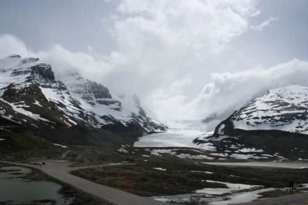 athabasca glacier, rocky mountains glacier, columbia icefields, columbia icefields athabasca, banff with toddlers, banff with kids