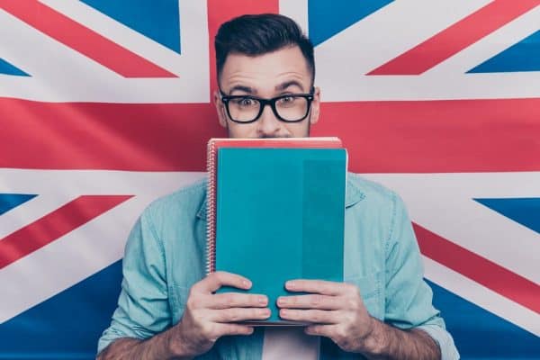 idiomas residencia universitaria en malaga, estudiante