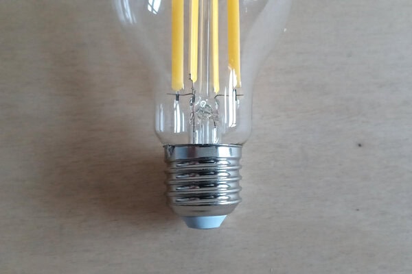 Lampadina LED Shot 10,5w E27 1521Lm - forma a goccia - immagine 3
