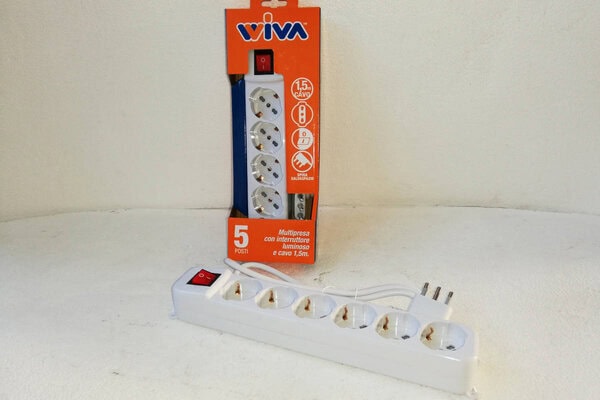Ciabatta Multipresa Dritta Schuko Bipasso 4/5/6 Uscite WIVA -con interruttore- - immagine 2