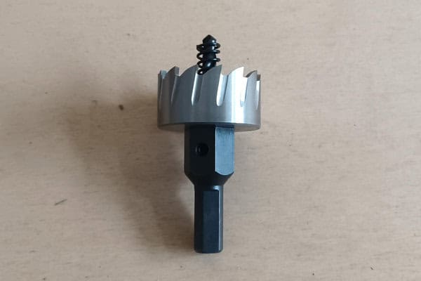 da Ø 8 mm a Ø 60 mm per metalli Frese a tazza HSS con scarico laterale da Ø 8 mm a Ø 60 mm per metalli Frese a tazza HSS con scarico laterale