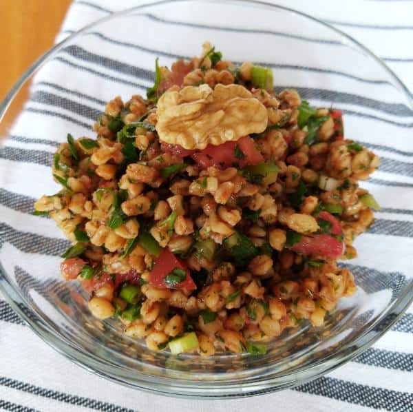 Whole grain bulgur salad