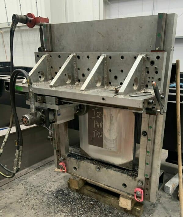 Reekie 800x800 Gantry Mill
