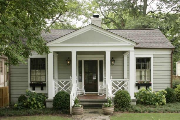 modern front porch with Chippendale railing