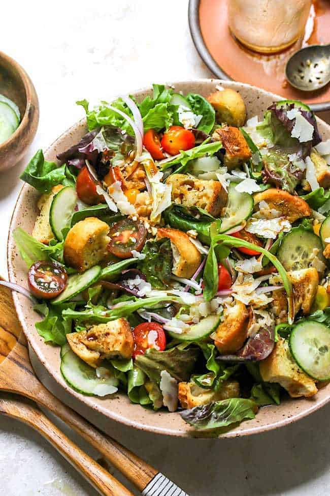 Easy Green Salad