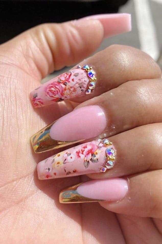 Floral Nail Design