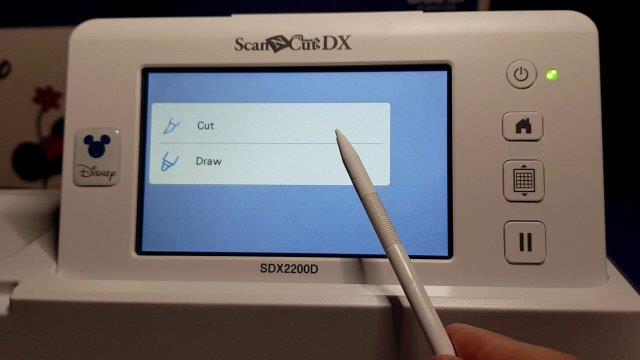 Select Cut or Draw buttons on your Scan N Cut depending on your project requirements