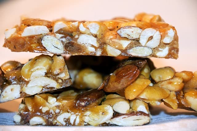 How To Microwave Peanut Brittle Recipe - BillLentis.com