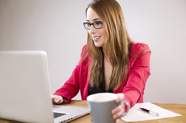 Standing Desk VS Sitting -- Bill Lentis Media