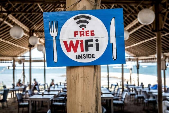 Navigating Public Wi-Fi Safely: A Guide for the Mobile User