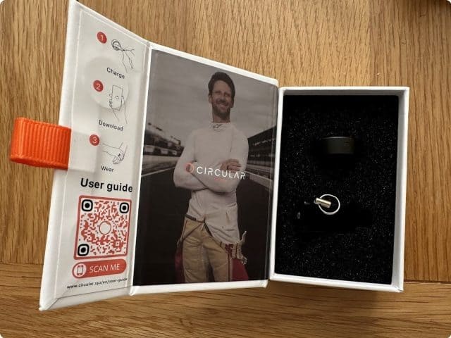 circular ring box contents full 1-min