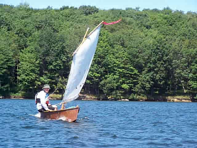 Inextpensive canoe sail 38 sq ft - reallysimplesails.com