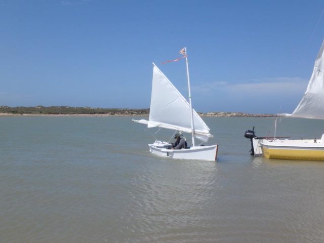 mayfly 14 expedition balance lug sail for Chuck Pierce in the Texas 200 mile event