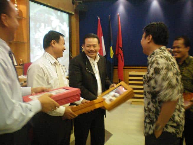 Diskusi Publik tentang RUU Bantuan Hukum dan Peran LKBH Kampus, ILRC bekerjasama dengan Forum Solidaritas LKBH Kampus, FH Trisakti, 8 Juni 2010.