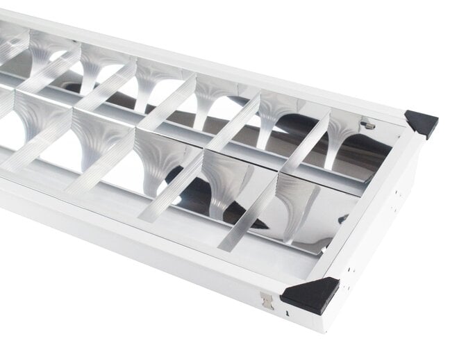 Máng đôi âm trần FK-M2T8 300*1200 có chóa phản quang