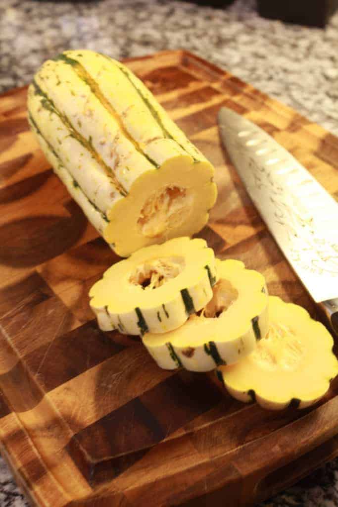Learn the trick to make delicious, roasted Delicata squash fast that’s perfect for fall and winter meals! #delicata #squash