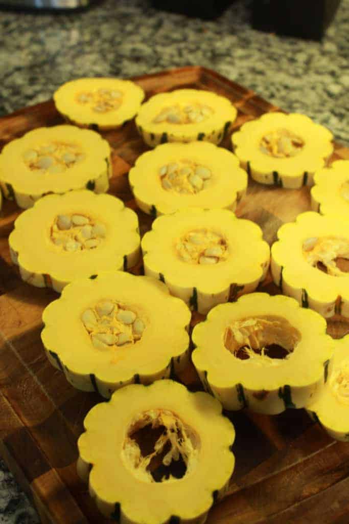 Learn the trick to make delicious, roasted Delicata squash fast that’s perfect for fall and winter meals! #delicata #squash