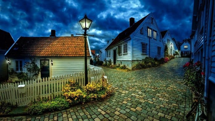 How To Make Your Outdoor Special - Bill Lentis Media