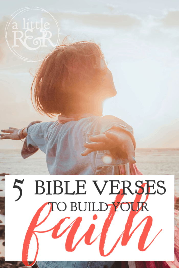 Life can be hard and we can go through seasons when we feel like we can't go on. Here are 5 Bible verses to build your faith in the hard times. #faith #Bible #warroom #prayer #Scripture #Christian #Christianliving #Jesus