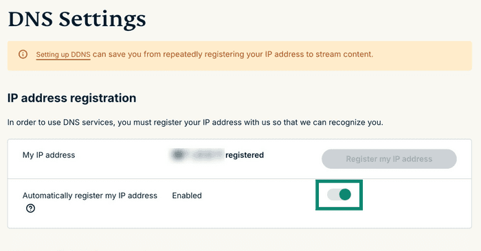 ExpressVPN website "DNS Settings" page showing that the IP address is registered, with the "Automatically register my ip address" toggle switch turned on.