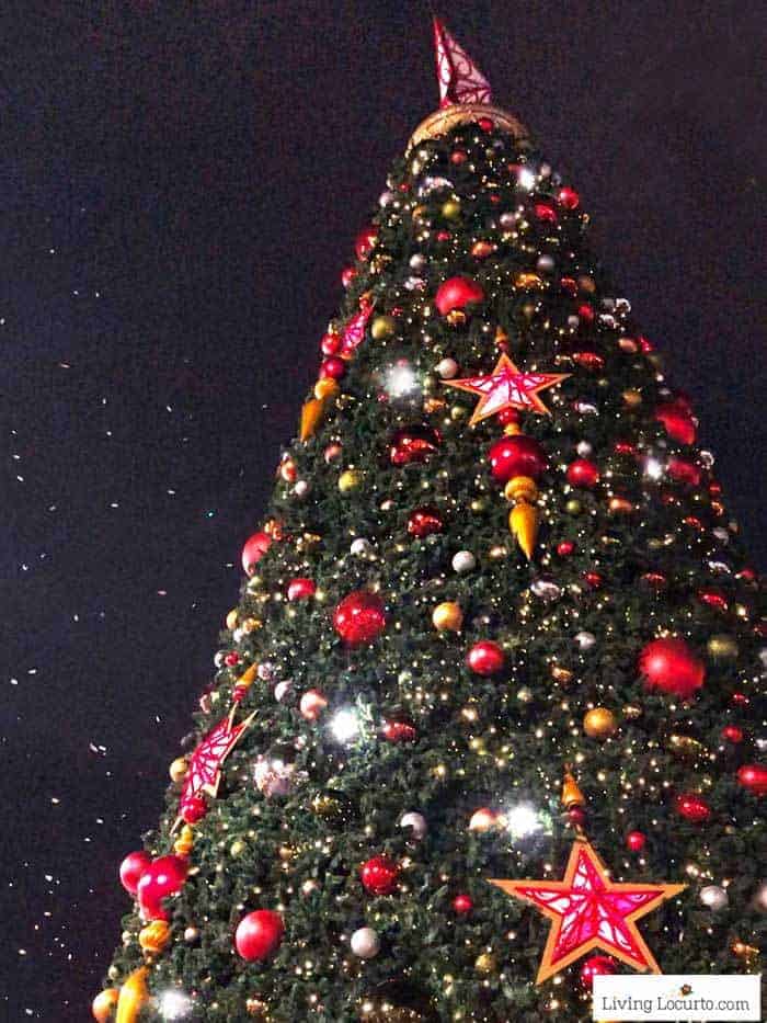 Christmas Tree at Universal Orlando. Learn what’s new this holiday season and get travel tips to make your Christmas vacation special. Christmas Tree at Universal Orlando. Learn what’s new this holiday season and get travel tips to make your Christmas vacation special.