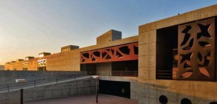 iima-pgpx-batch-2015-16-draws-rs-33-lakh-salary-placement-process-iprs-report-salary-package-recruiters-domestic-international-offers
