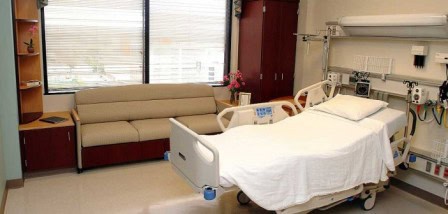 IIM B alumn Shilesh Kumar has launched Akshara Hospitals which aspires not just to treat patients, but also to nurse India's healthcare system back into shape