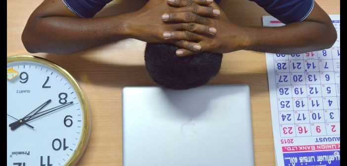 reduce-techno-stress-load-insecurity-complexity-uncertainty-workplace-insead-study-seeks-answers-workers-remain-productive-happy