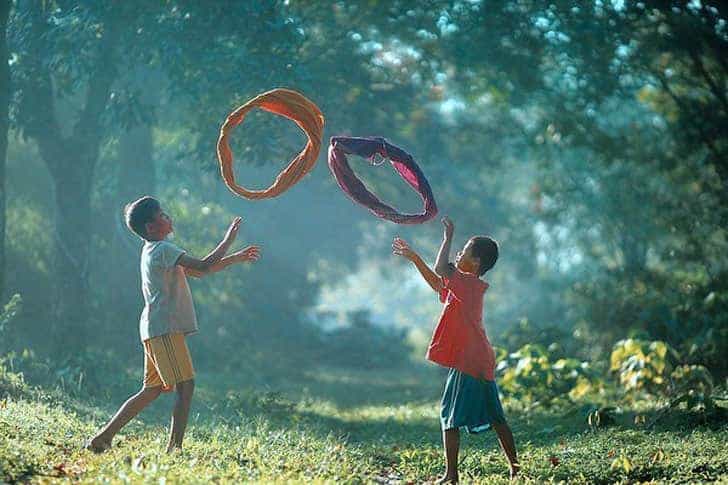 15. Foto Keluarga Desa - Karya Achmad Munasit / Asit - Design Erlistic
