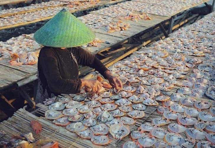 17. Potret Rukun Warga Desa - Karya Achmad Munasit / Asit - Design Erlistic