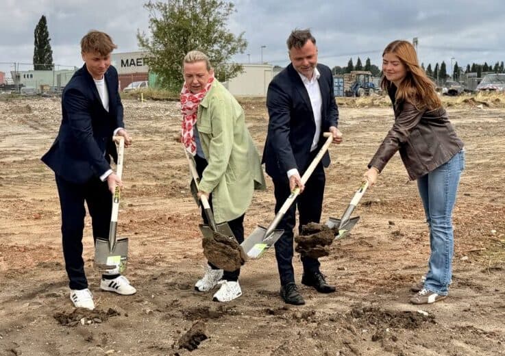 Spatenstich für neues Trailerterminal in Forst