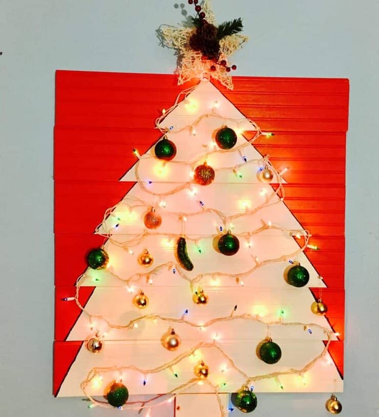 Wall mounted Christmas tree