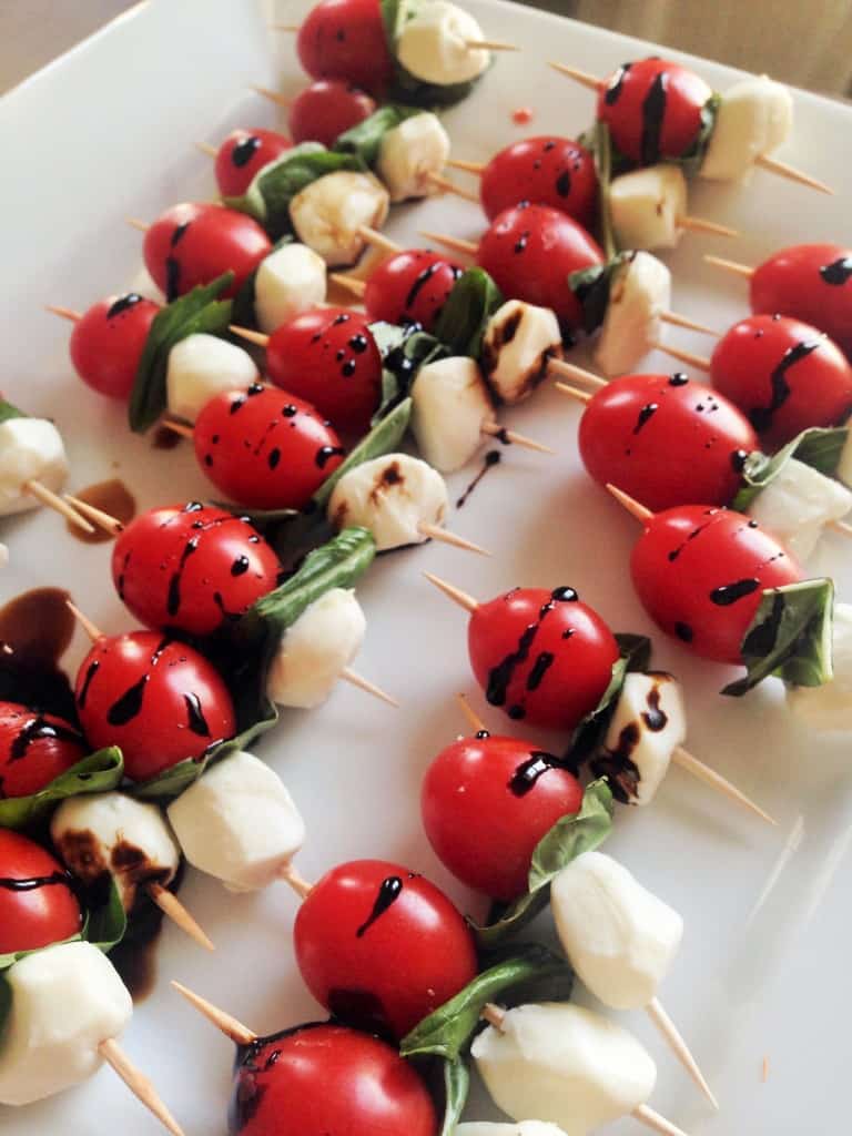 Caprese salad skewers easy thanksgiving appetizers