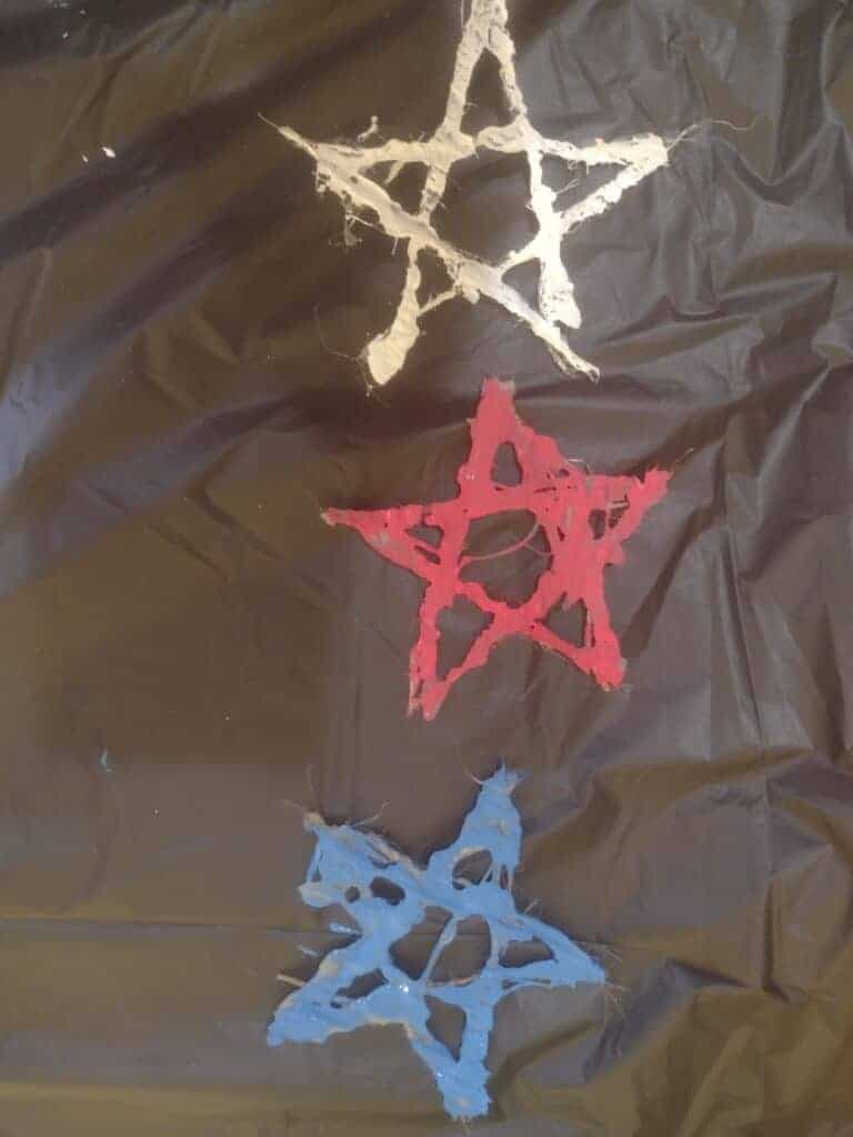 Picture of red white and blue twine star 4th of july craft for kids