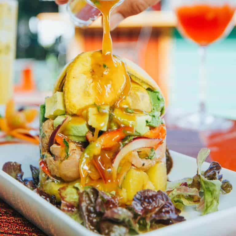 166556378 1372690146421846 3886650397308926245 n 768x767