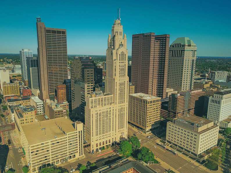 picture of ohio skyline where opioid overdoses are on rise