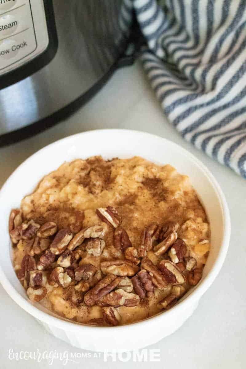 Instant Pot Pumpkin Spice Oatmeal - pressure cooker oatmeal recipe