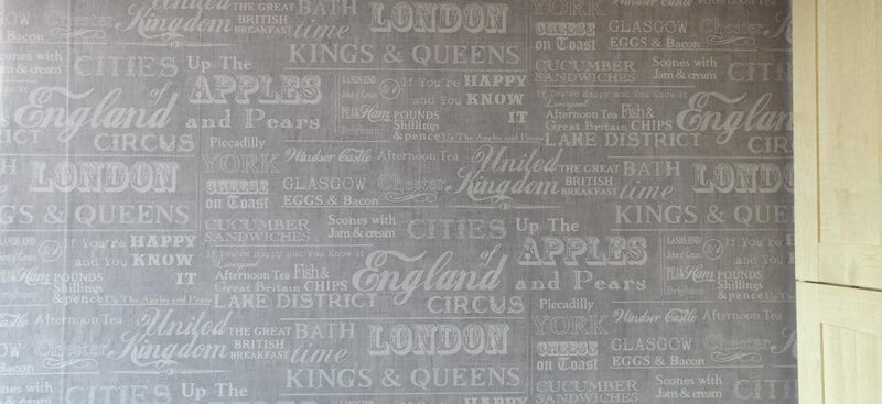 My friends' holiday cottage British wallpaper