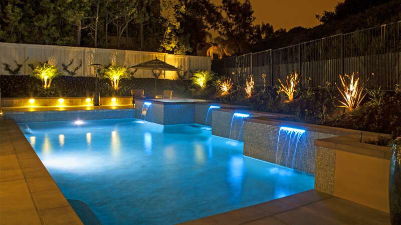 Đèn led âm nước Fawookidi lắp hồ bơi
