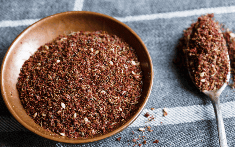 What Is Poultry Seasoning Made of
