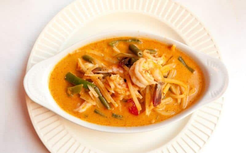 How is Red Curry Made