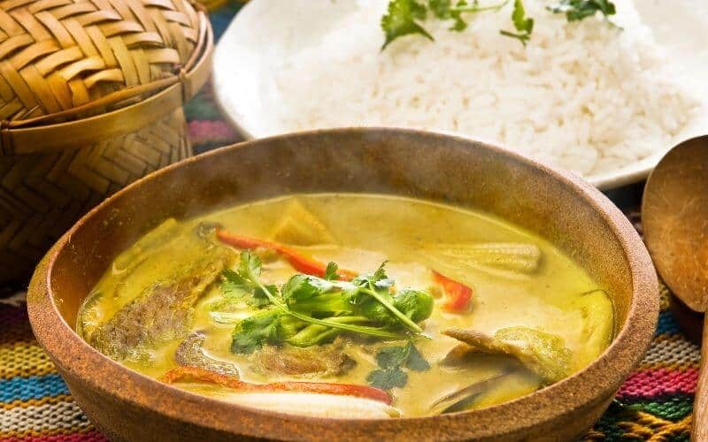 How is Yellow Curry Made