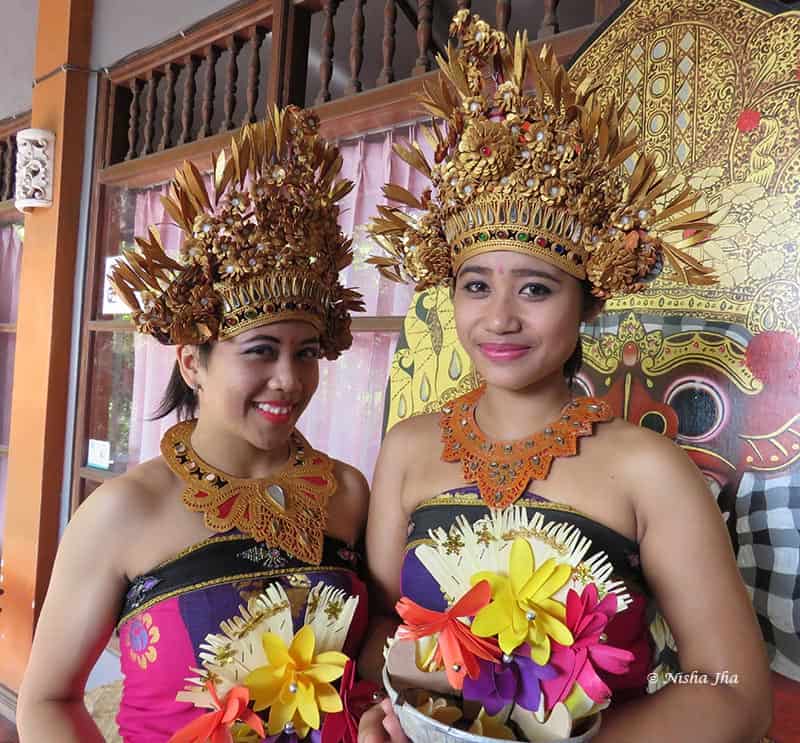 barong dancer bali ubud Indonesia