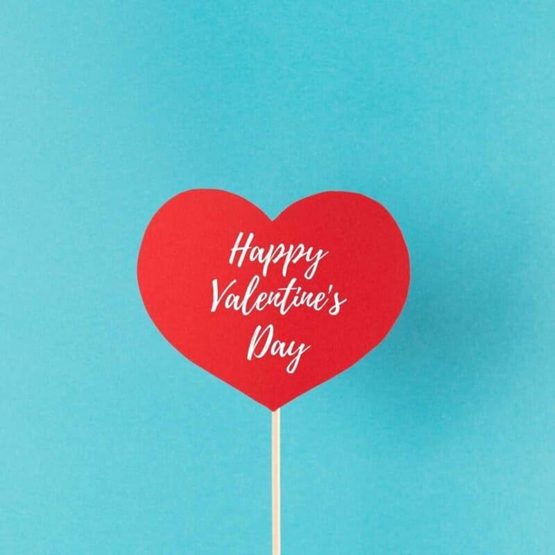 simple and elegant valentines day wish on heart shaped lolipop