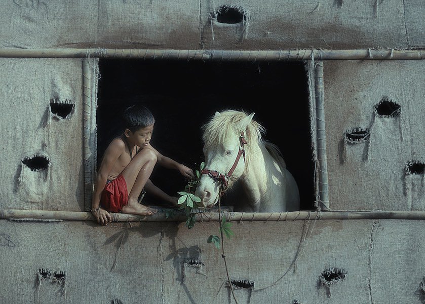16. Photo Suasana Pedesaan - Karya Achmad Munasit / Asit - Design Erlistic