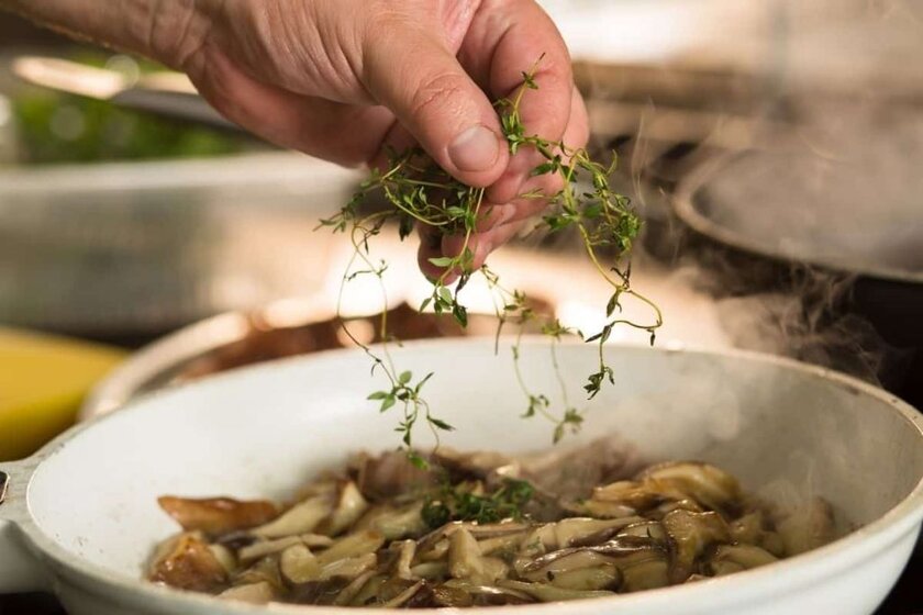 Does Thyme Taste Good