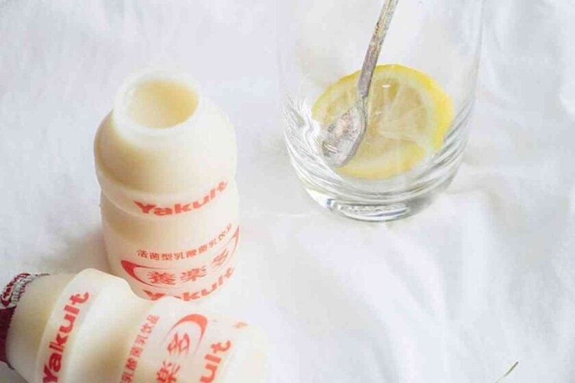 What Does Yakult Taste Like