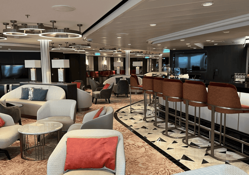 Disney Wish Concierge Lounge