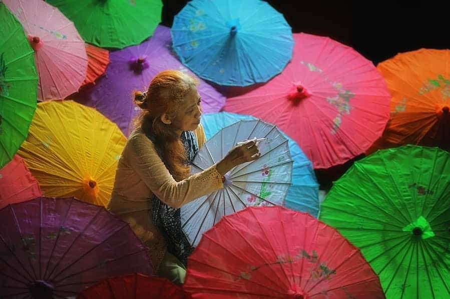 42+ Potret Masyarakat Desa Terbaik Karya Fotografer Indonesia 43 42. Gambar Masyarakat Dusun - Karya Achmad Munasit / Asit - Design Erlistic